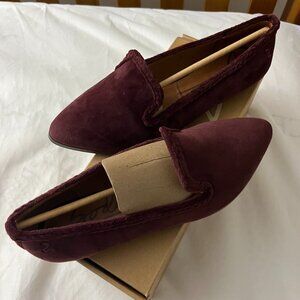 Wine color Zodiac loafer